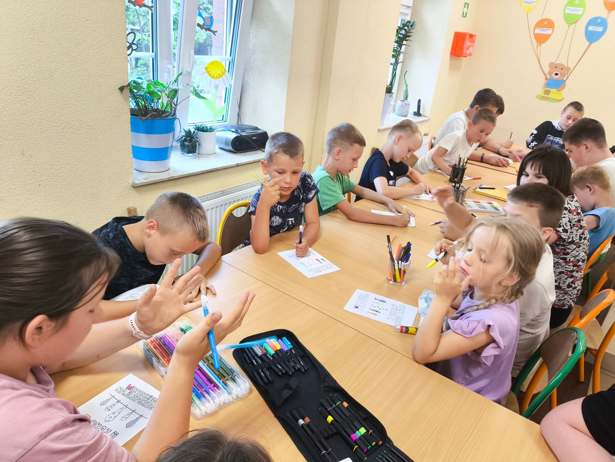 Dzień Taty - zajęcia plastyczne 23.06.2025